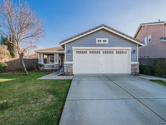 5th image of 22 Lenmar Ct