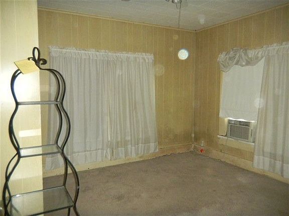 4th image of 1516 Nat St