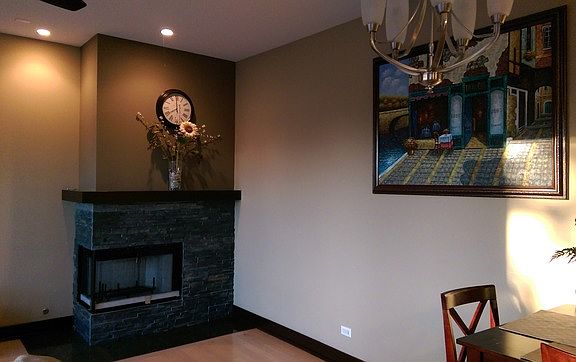 4th image of 3952 W Eddy St #3NW