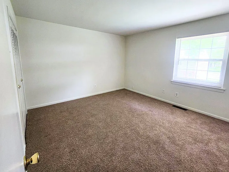 Morningside Apartments — Photo 11