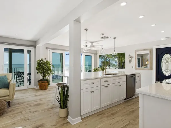 5246 Estero Blvd, Fort Myers Beach, FL 33931