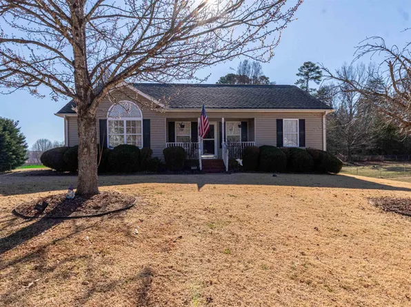 505 Brightfield Ln, Greer, SC 29651