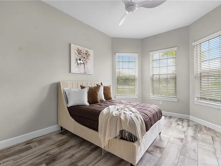 15312 Motta Way — Photo 10