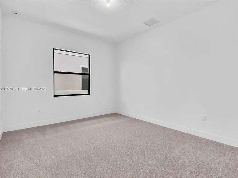 10032 Stockrun Dr — Photo 24