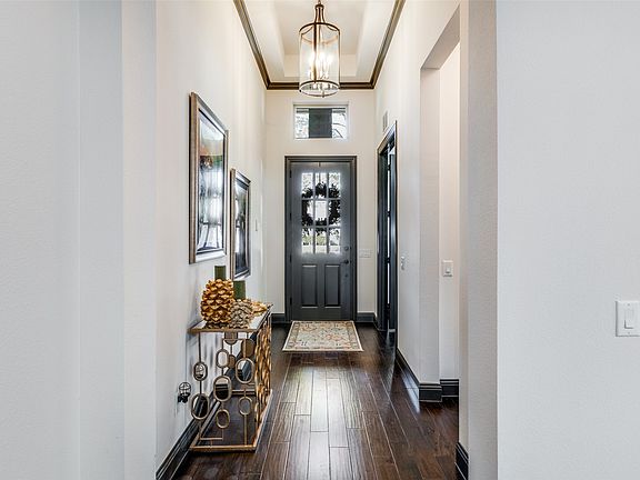 3rd image of 4110 Dunhaven Rd