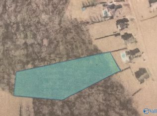 11 Old Camp Rd, Meridianville, AL 35759