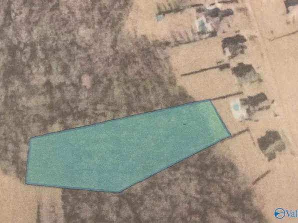 11 Old Camp Rd, Meridianville, AL 35759