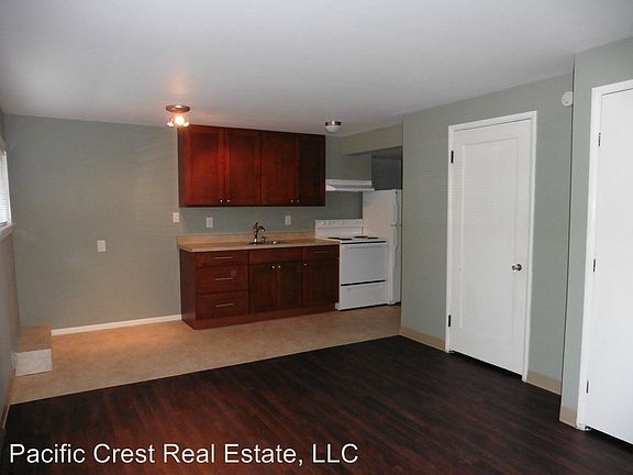 4th image of 6515 5th Ave NE APT A