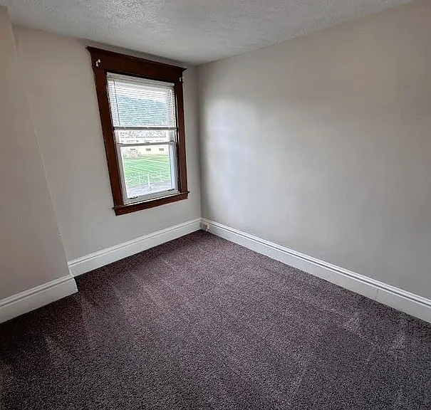 519 Marwood Avenue - 519 — Photo 11