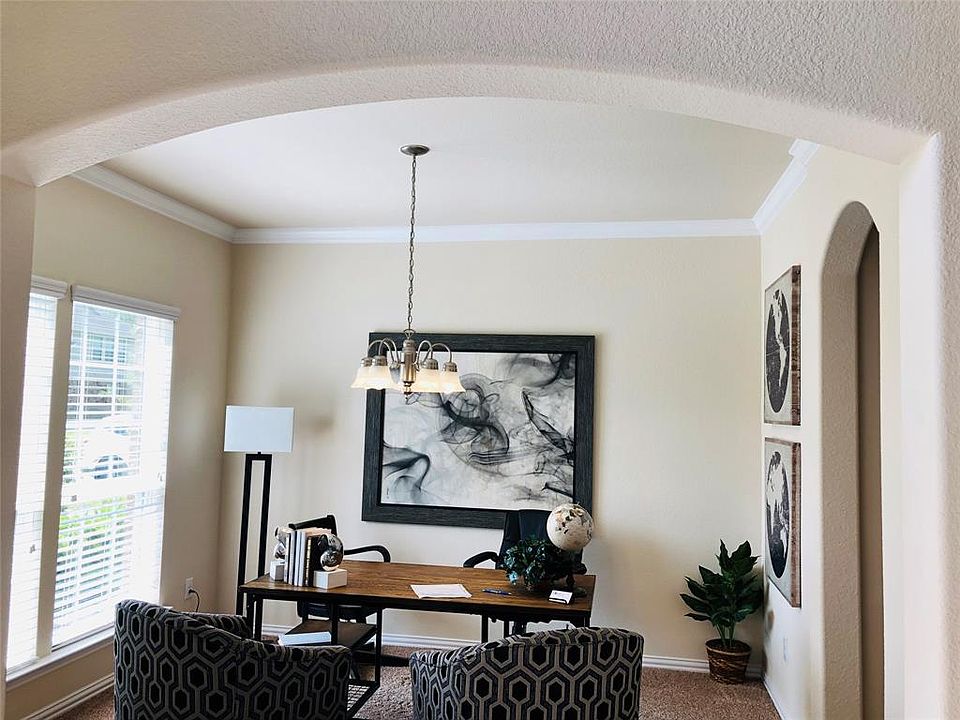 1st image of 10026 Pine Valley Ct
