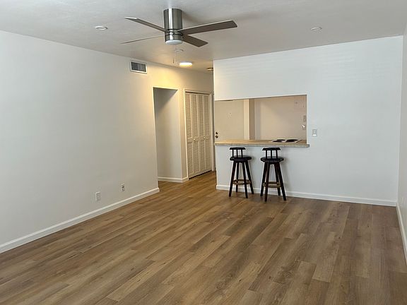 3rd image of 1851 NE 62nd St APT 527