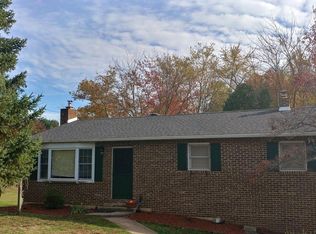 1370 Stillhouse Rd, Etters, PA 17319