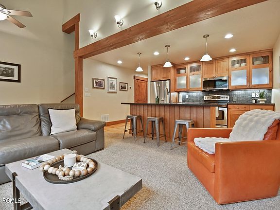 4th image of 1480 Three Kings Dr #22