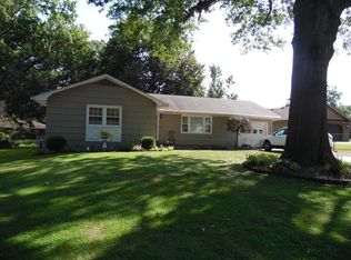 731 Ray Rd, Brookfield, MO 64628
