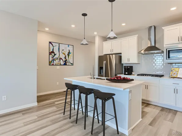 366 Geneva St, Aurora, CO 80010