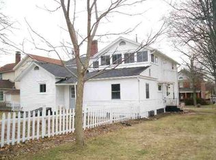 918 13th Ave, Monroe, WI 53566