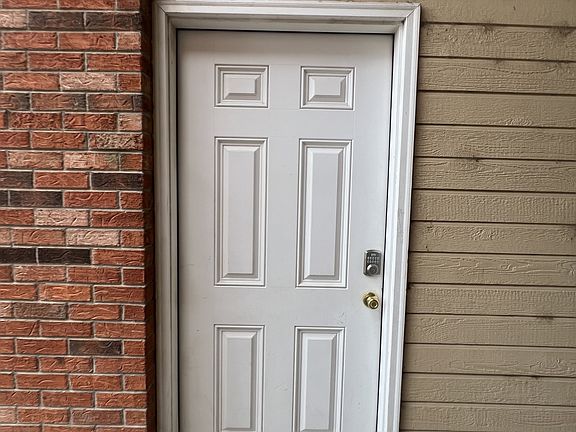 2nd image of 2025 4th Ave