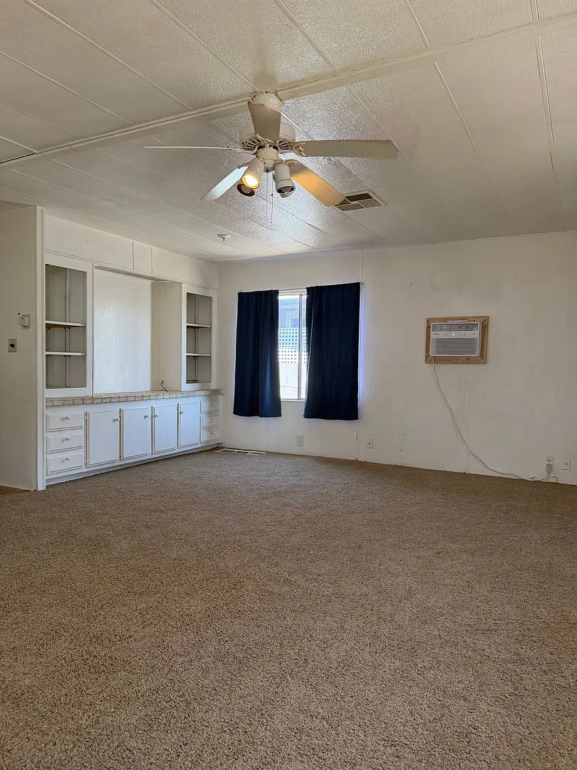Spacious 2-Bedroom, 2-Bathroom Home with Covered Deck & Large Yard! — Photo 4