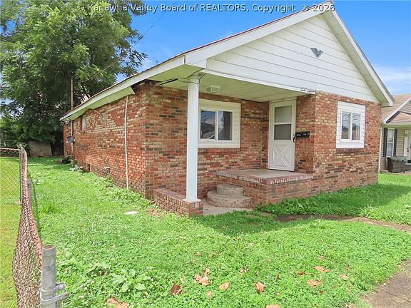 2nd image of 1218 12th St