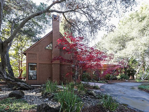 2nd image of 941 Menlo Oaks Dr