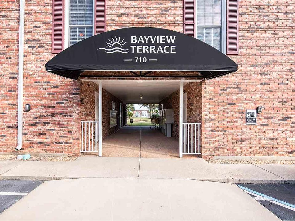 1st image of 710 Scenic Hwy APT 120