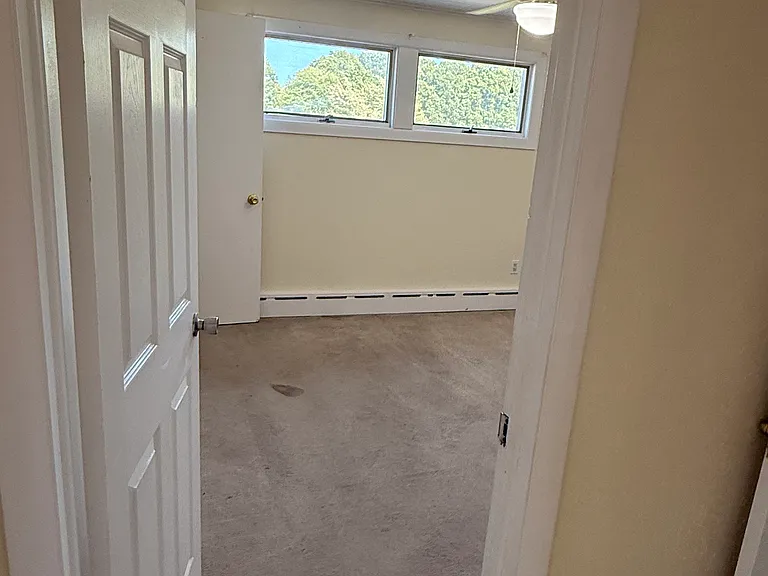 308 Myrtle St — Photo 13