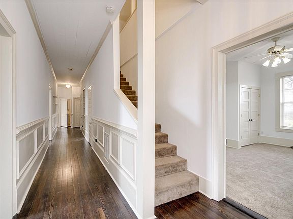 5th image of 424 Leitner Mill Road