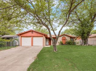 1137 Tracy Ln, Lancaster, TX 75134