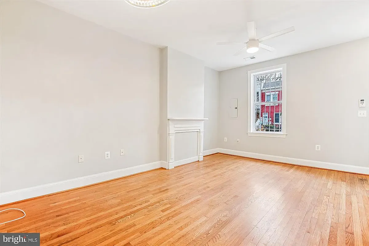 Building Photo - 1610 4th St NW