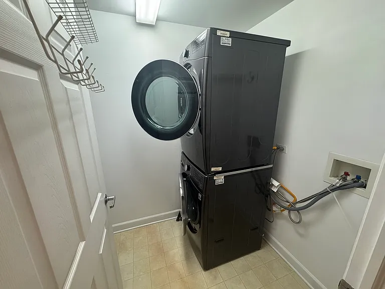 8300 Callie Ave #412 — Photo 10