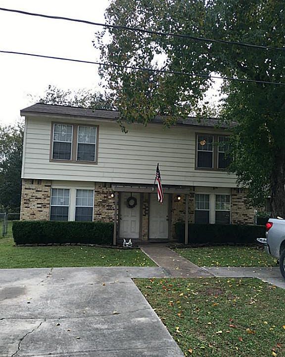 1st image of 1111 Summit Dr APT B