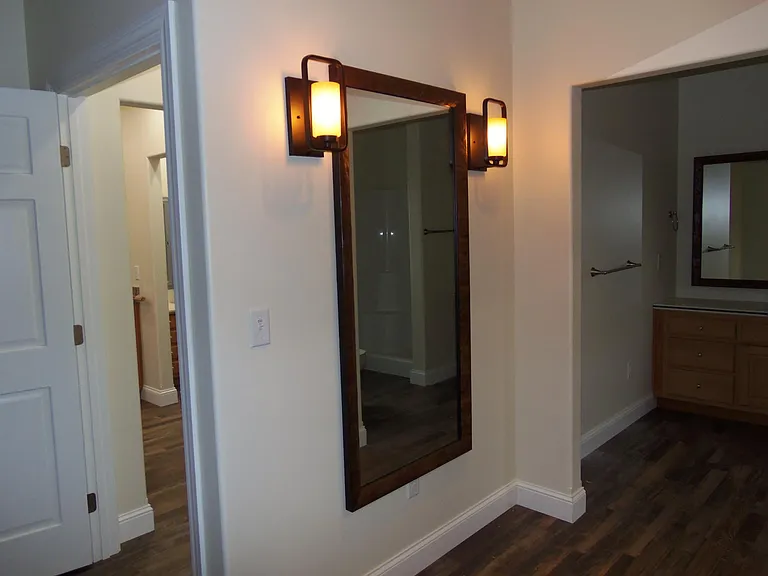 2526 Lynn Ave — Photo 12