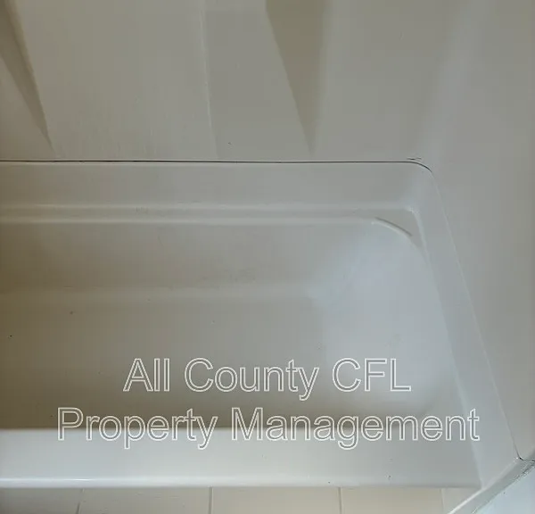 812 Marion St — Photo 25