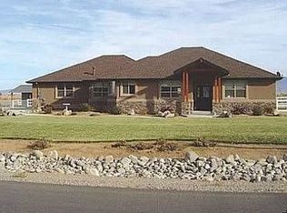 271 Angelina Cir, Wellington, NV 89444