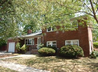 63 W Colfax Ave, Roselle Park, NJ 07204