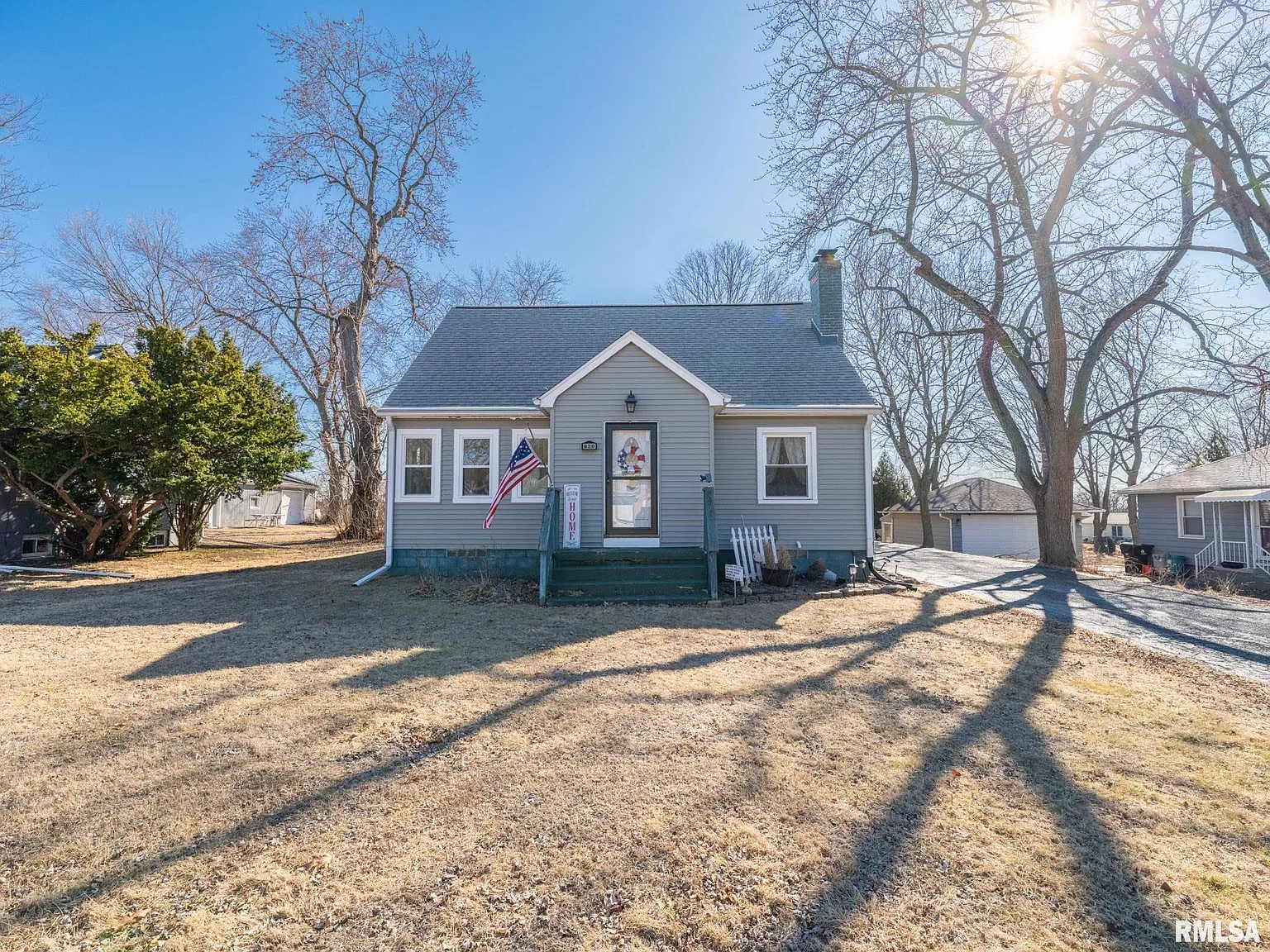 820 W Shenandoah Dr photo 1