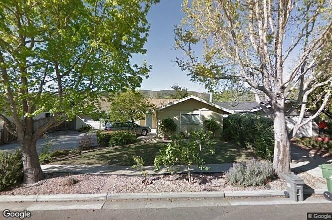 1st image of 1209 Drake Cir