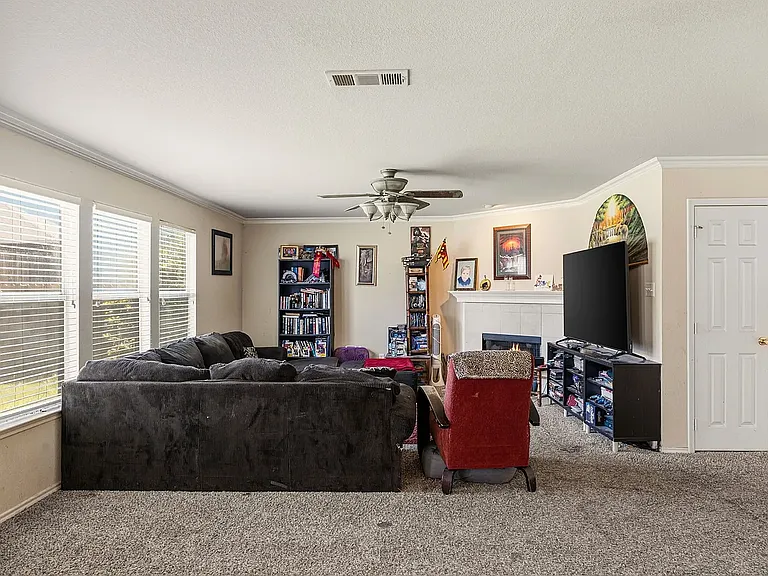 13224 Berrywood Trl — Photo 10