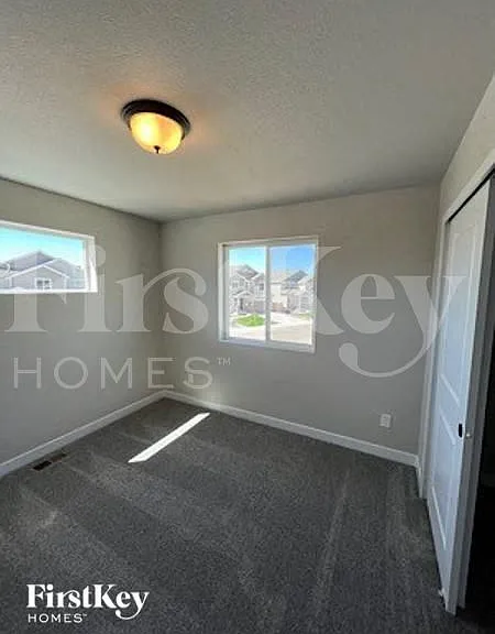 10166 Luneth Dr — Photo 6
