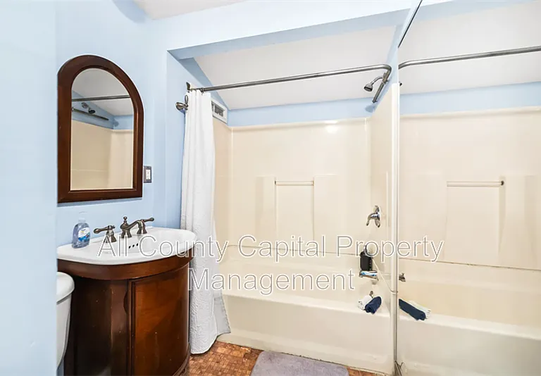 4812 Avenue G #B — Photo 12