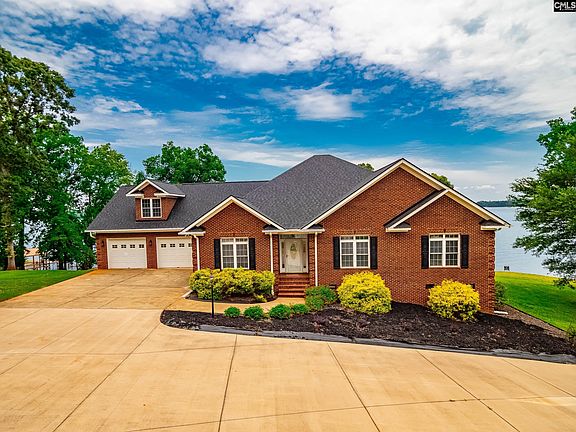 2nd image of 150 Janes Ln