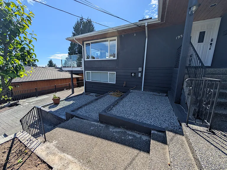 1955 22nd St — Photo 13