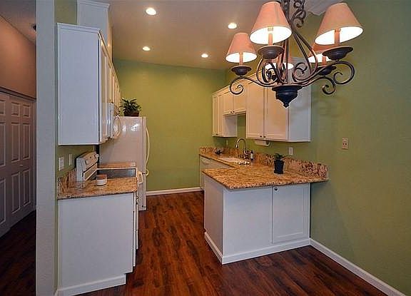 4th image of 220 Borel Ln