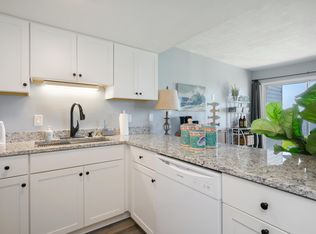 101 Old Ferry Rd UNIT 16B, Shalimar, FL 32579