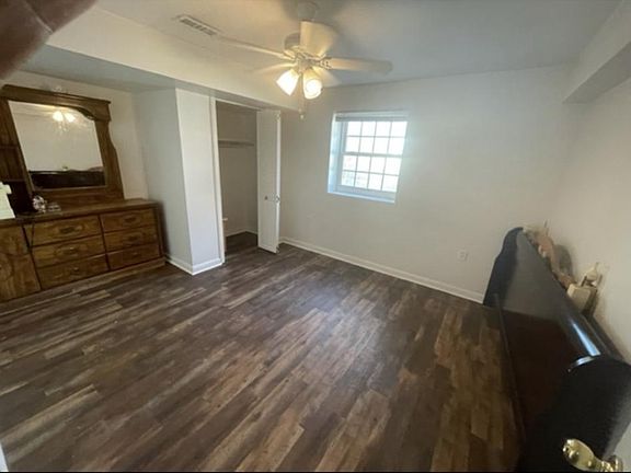 3rd image of 305 Currier Dr