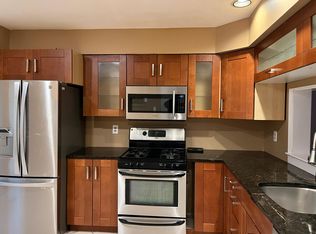 1405 Timber Oaks Rd #1405, Edison, NJ 08820