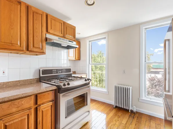 238 26th Street image 8 of 12