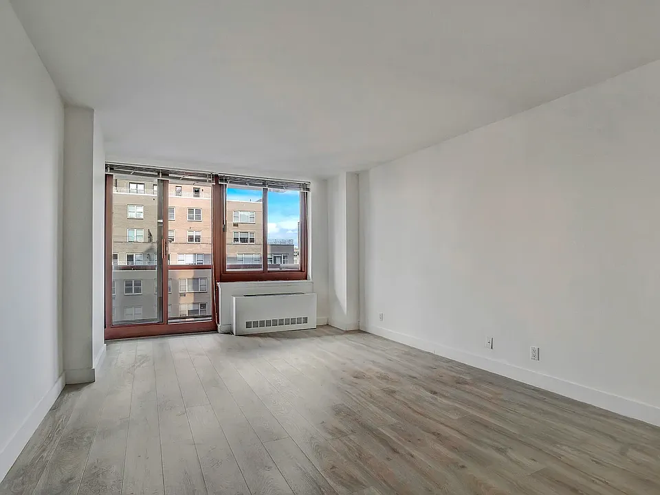 108 E 96th St #19C