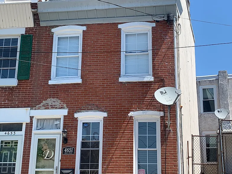 4651 Smick St — Photo 1