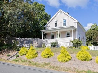 60 West Ave, Milford, CT 06461
